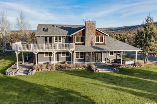 9001 Sw Desert Sage Ln, Powell Butte, OR, 97753-1673 | Card Image