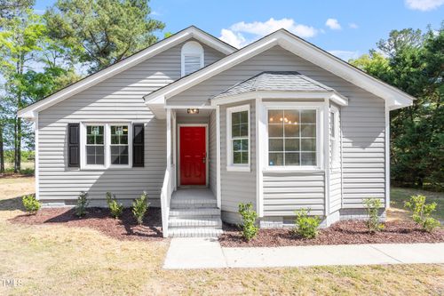 1418 Huckleberry Ln, Winterville, NC, 28590-8542 | Card Image