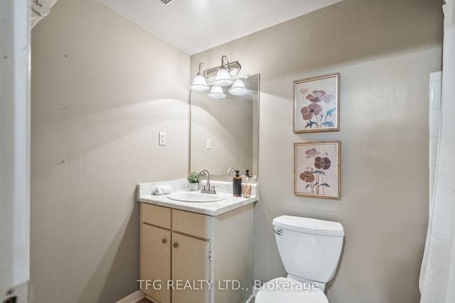 1272 Maple Ridge Dr, House other with 5 bedrooms, 4 bathrooms and 2 parking in Pickering ON | Image 32