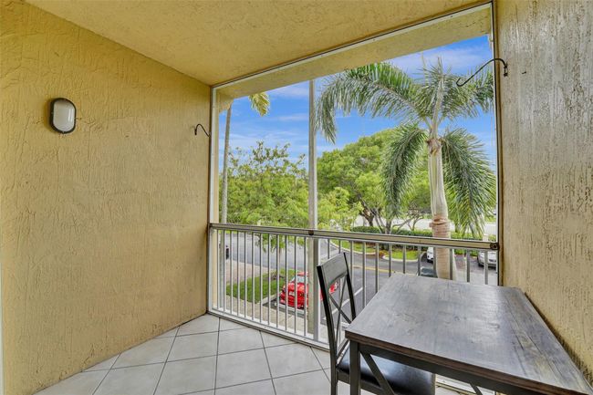 APT-203 - 7085 Nova Dr, Condo with 3 bedrooms, 2 bathrooms and null parking in Davie FL | Image 27