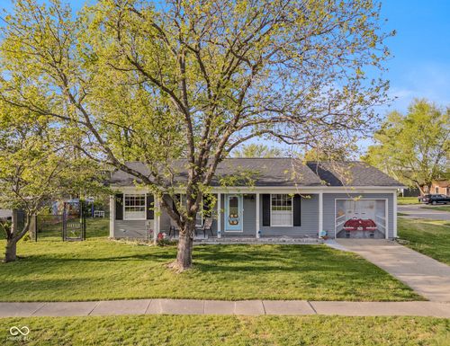 5240 Vinewood Ct, Columbus, IN, 47203-4128 | Card Image