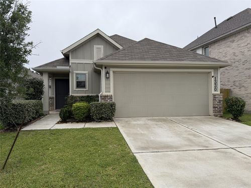 1330 Heather Rosewood Ln, Conroe, TX, 77301-2590 | Card Image