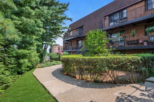 51-74-49 Calamus Avenue, New York, NY, 11373 | Card Image