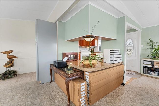 Kitchen | Image 10