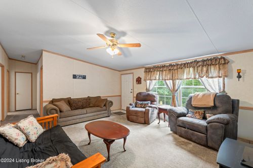 184 Red Bud Ln, Clarkson, KY, 42726-8477 | Card Image