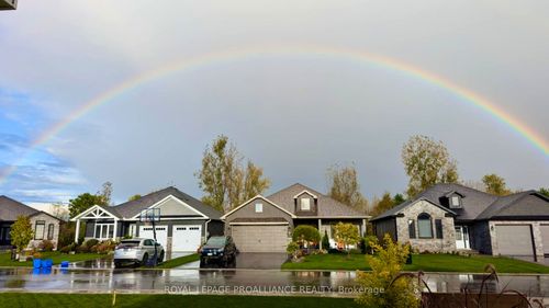 21 Brookfield Cres, Trenton, ON, K8V0H9 | Card Image