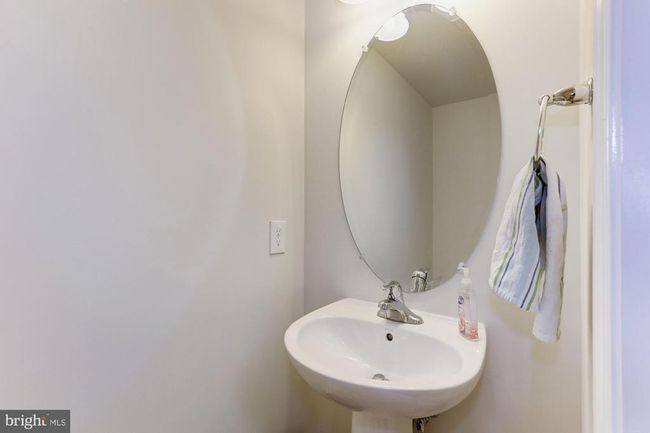 20586 Geddes Ter, Townhouse with 3 bedrooms, 3 bathrooms and null parking in ASHBURN VA | Image 19