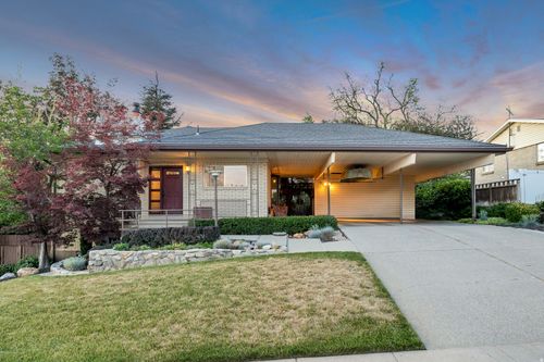 739 E 550 N, Bountiful, UT, 84010-2801 | Card Image