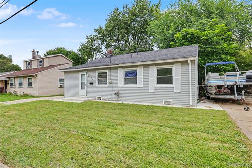 2637 Cascade Ct, Westland, MI, 48186-4607 | Card Image
