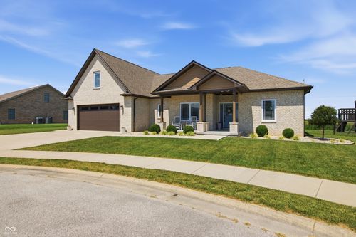 3522 Castle Rock Ct, Seymour, IN, 47274-3293 | Card Image
