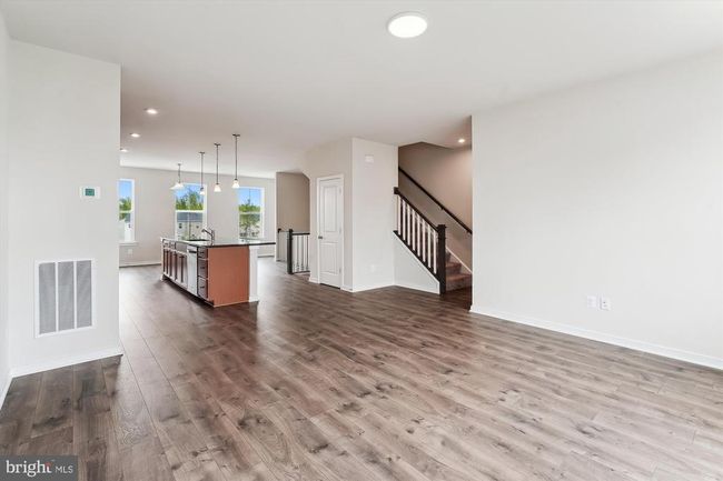 503 Cherryview Dr, Townhouse with 4 bedrooms, 4 bathrooms and null parking in FREDERICKSBURG VA | Image 5
