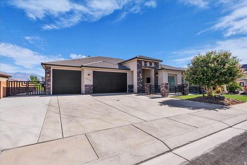 3426 W 2570 S, Hurricane, UT, 84737-5036 | Card Image
