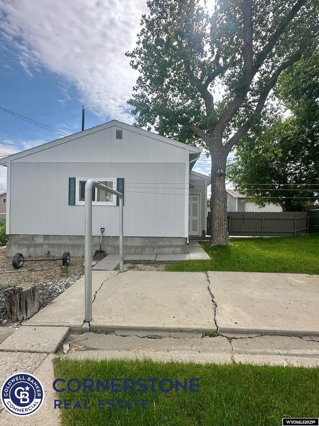 1819 S Washington St, House other with 3 bedrooms, 1 bathrooms and null parking in Casper WY | Image 24
