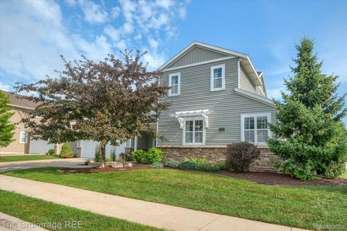 3040 Hamlet Cir, East Lansing, MI, 48823-6388 | Card Image