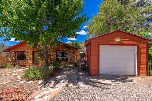 1913 N East St, Flagstaff, AZ, 86004-4129 | Card Image