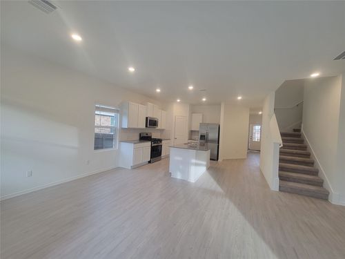2013 Four Waters Loop, Georgetown, TX, 78628-4054 | Card Image
