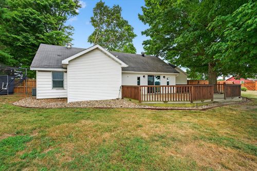 68004 Dailey Rd, Edwardsburg, MI, 49112-9660 | Card Image