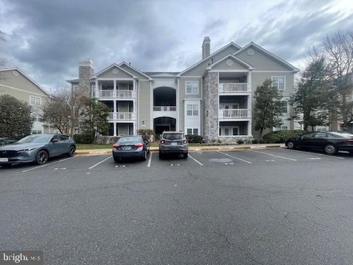 apt-22-1716 Lake Shore Crest Dr, RESTON, VA, 20190-3244 | Card Image