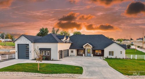 8991 Edna Ln, Middleton, ID, 83644-5305 | Card Image