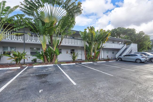 10 - 2741 Ne 8th Avenue, Condo with 2 bedrooms, 1 bathrooms and null parking in Wilton Manors FL | Image 13