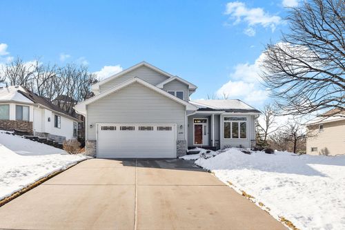 2290 Hillwood Dr E, Maplewood, MN, 55119-6778 | Card Image