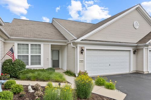 13315 Red Alder Ave, Huntley, IL, 60142-6340 | Card Image