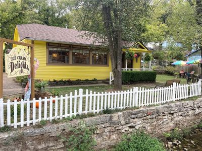 273 N Main Street, House other with 1 bedrooms, 1 bathrooms and null parking in Eureka Springs AR | Image 3