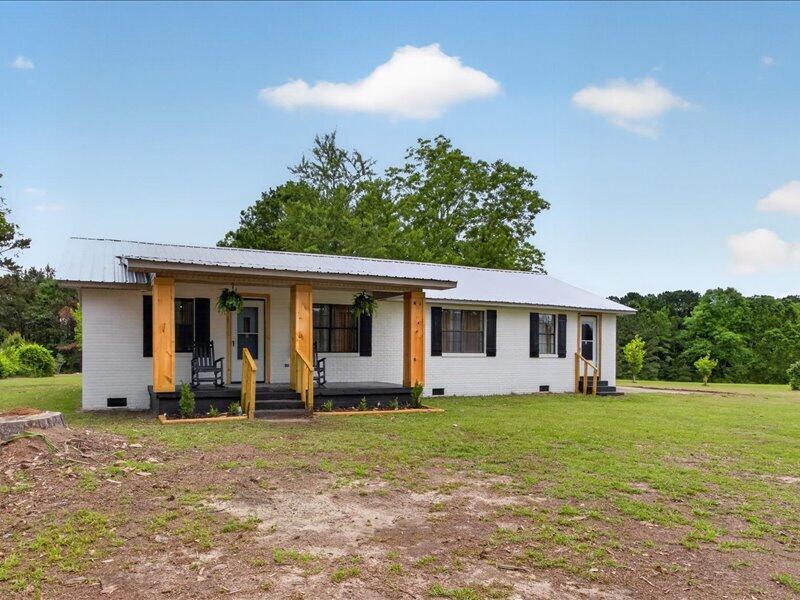 Residential in Foxworth 2