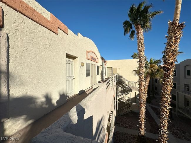 APT-302 - 2076 Mesquite Ln, Condo with 2 bedrooms, 2 bathrooms and null parking in Laughlin NV | Image 47
