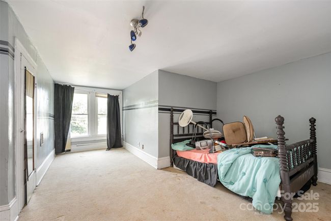 1637 N College Ave, House other with 4 bedrooms, 2 bathrooms and null parking in Newton NC | Image 27