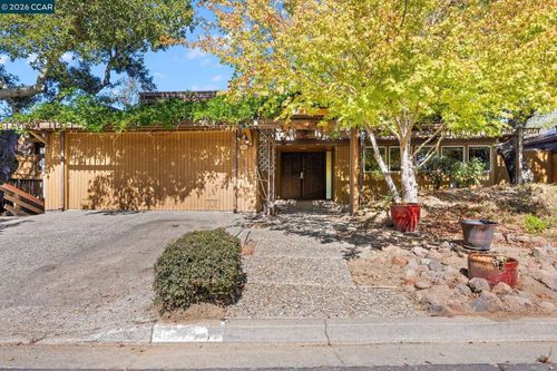 3822 Quail Ridge Rd, Lafayette, CA, 94549-2912 | Card Image
