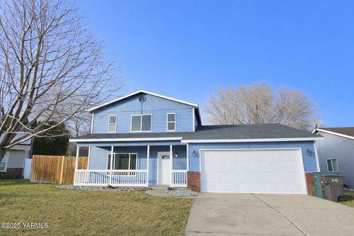 2216 S 67th Ave, Yakima, WA, 98903-9478 | Card Image