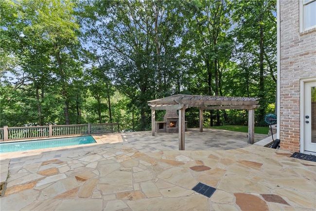 5610 Point West Dr, House other with 6 bedrooms, 7 bathrooms and null parking in Oakwood GA | Image 54