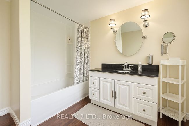 22 Lawrence St N, House other with 4 bedrooms, 2 bathrooms and null parking in Peterborough ON | Image 5