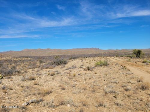 44a-44A W Traveler Way, Congress, AZ, 85332 | Card Image