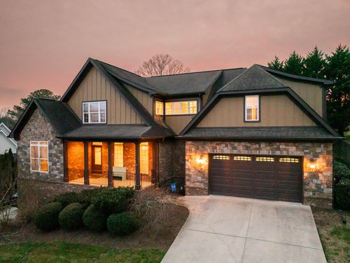 8956 Wandering Way, Ooltewah, TN, 37363-5691 | Card Image