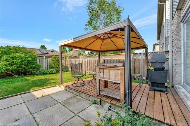 88 Foxborough Dr, Townhouse with 3 bedrooms, 2 bathrooms and 3 parking in Ancaster ON | Image 21