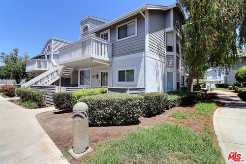 332-111 Remington, Irvine, CA, 92620-5733 | Card Image