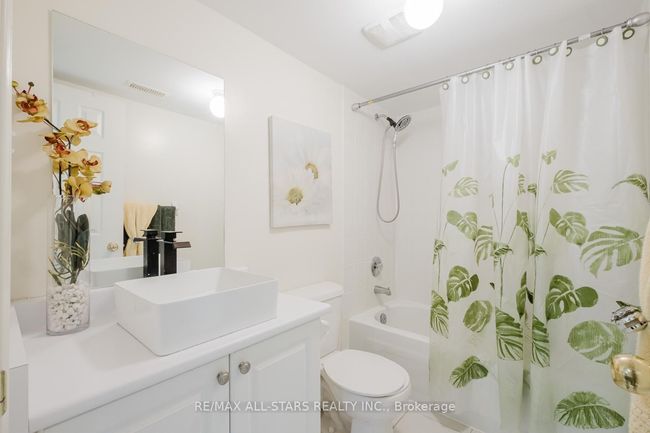 19 Coronet St, House other with 4 bedrooms, 4 bathrooms and 4 parking in Stouffville ON | Image 35