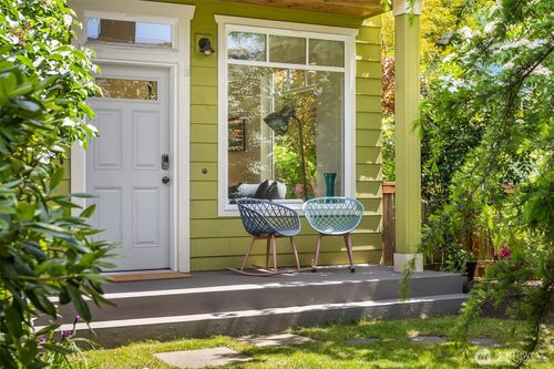 6032 40th Avenue Ne, Seattle, WA, 98115 | Card Image