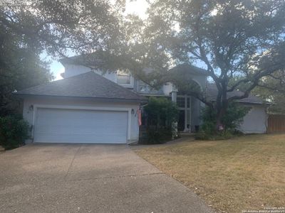 8526 Fairway Trace Dr, House other with 4 bedrooms, 3 bathrooms and null parking in Fair Oaks Ranch TX | Image 2