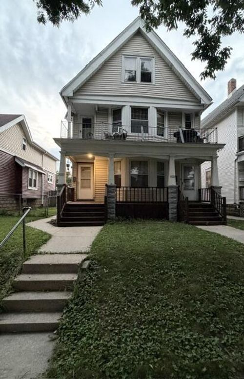 2023-2021 S 32nd Street, Milwaukee, WI, 53215 | Card Image