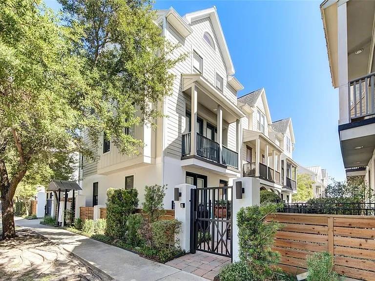 Residential Lease in Houston