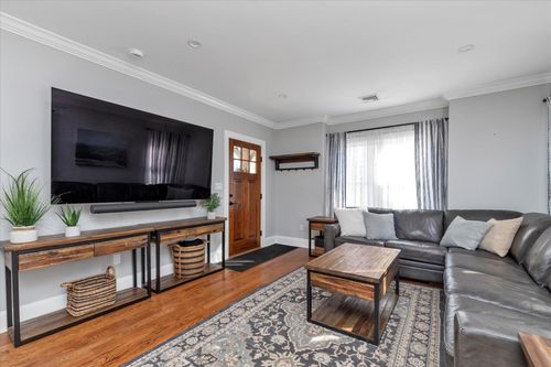 617 Haig St, Baldwin, NY, 11510-3032 | Card Image