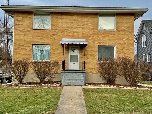 c-209 Bush St, Dekalb, IL, 60115-4178 | Card Image