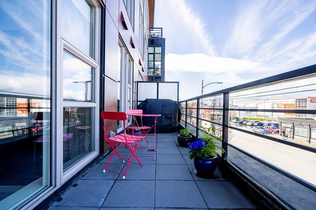 202 - 1628 W 4 Th Avenue, Condo with 2 bedrooms, 2 bathrooms and 1 parking in Vancouver BC | Image 26