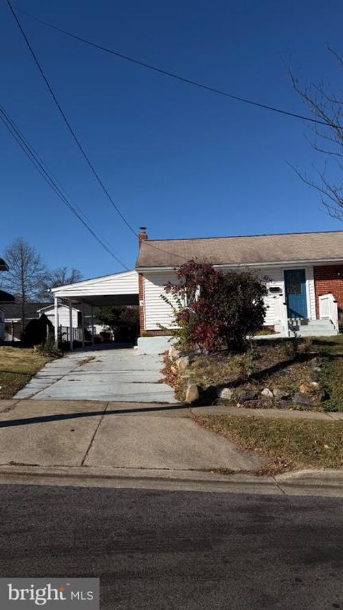 8314 Nicholson St, New Carrollton, MD, 20784-2941 | Card Image