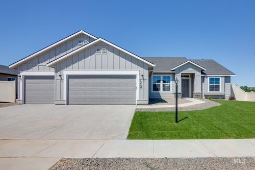 980 Morrow St, Mountain Home, ID, 83647-1247 | Card Image