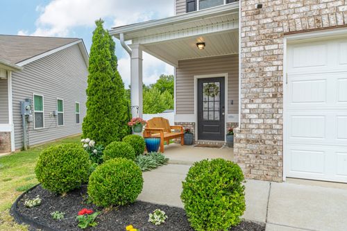 348 Geneva Ln, Columbia, TN, 38401-3039 | Card Image