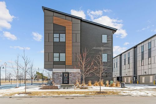 6301 16th Ave S, Richfield, MN, 55423-1747 | Card Image